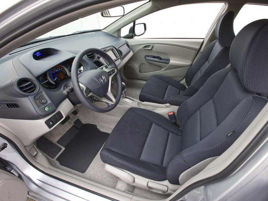  Honda Insight 2009 года  (фото 41 из 172)